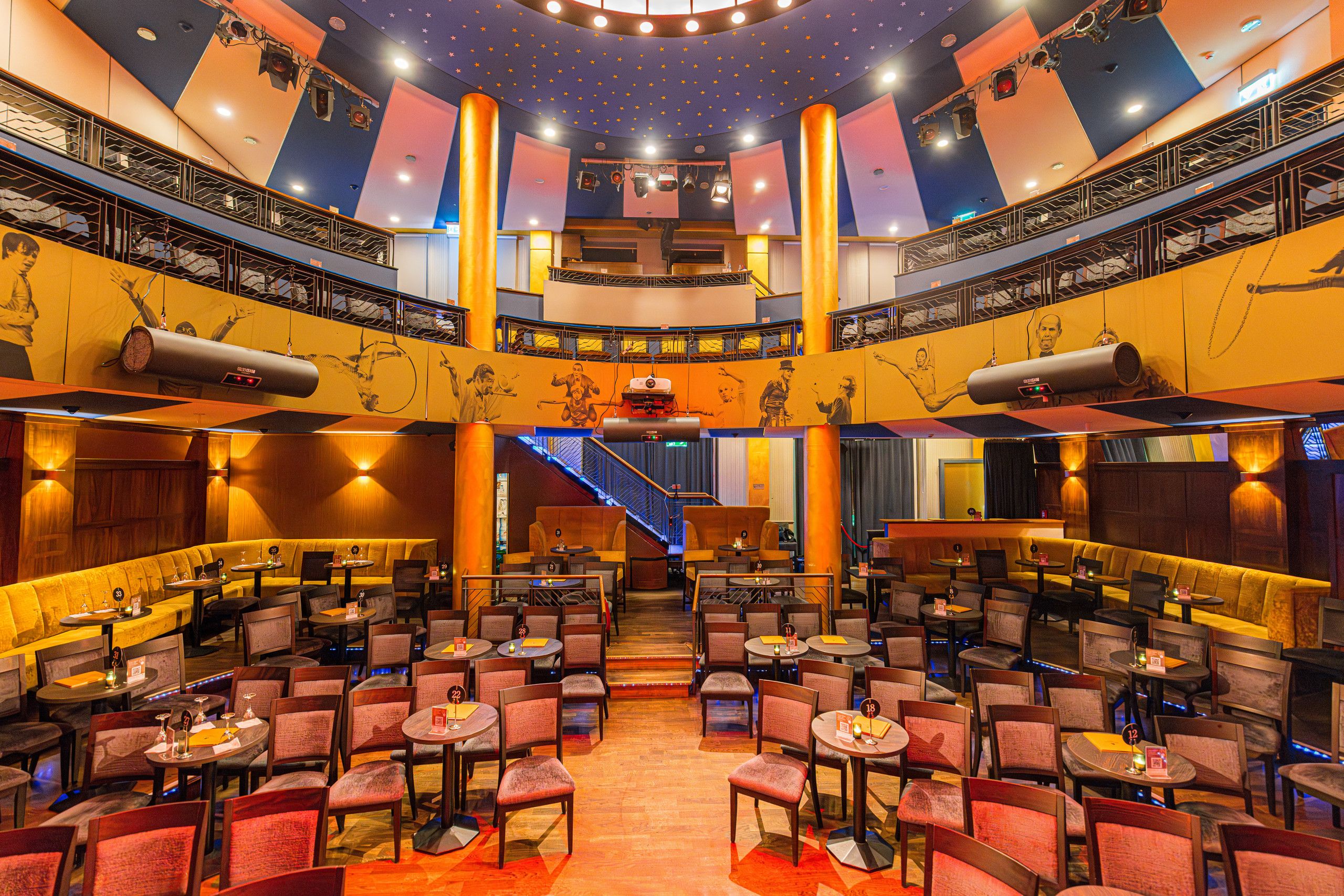 크리스탈 궁전 버라이어티 극장(크리스탈팔라스트 바리에테 라이프치히)